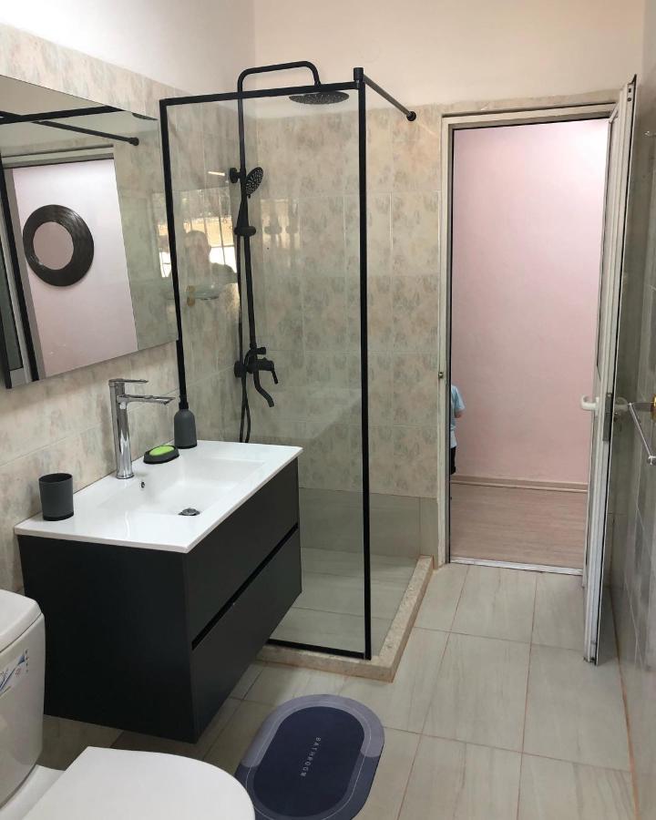 Itan'S Apartment-Lovely Guest Apartment In Center 地拉那 外观 照片